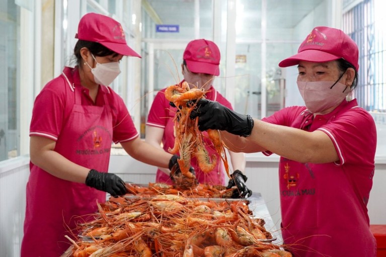 Khô tôm càng, sản phẩm độc đáo, sáng tạo